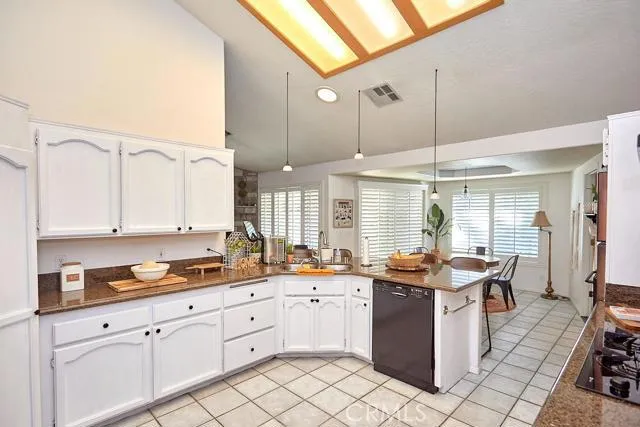 14447 Choco Road, Apple Valley, California 92307