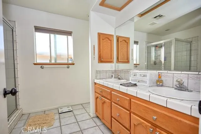 14447 Choco Road, Apple Valley, California 92307