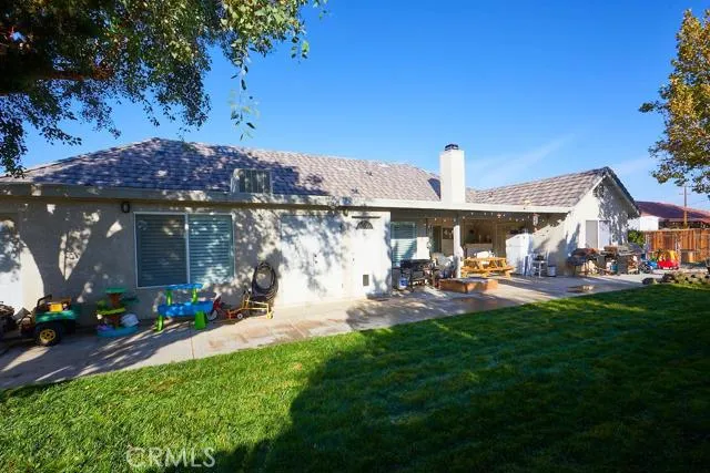 14447 Choco Road, Apple Valley, California 92307