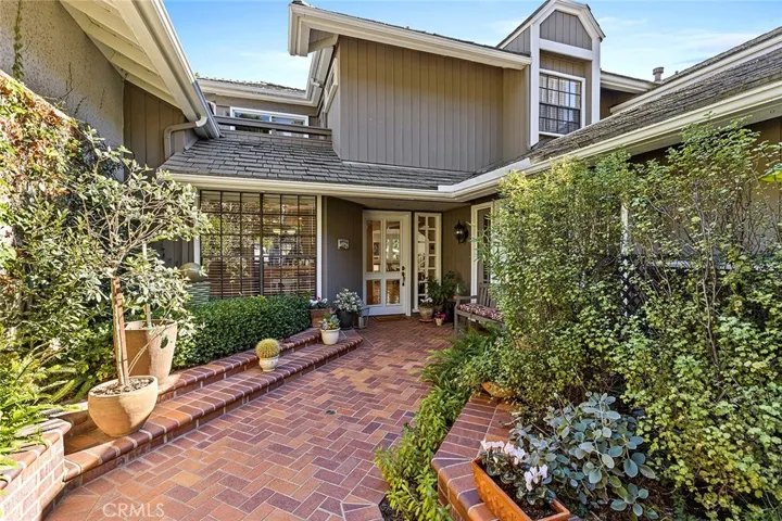 10 Salzburg 46, Newport Beach, California 92660