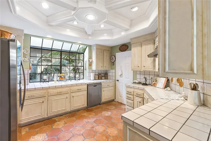 10 Salzburg 46, Newport Beach, California 92660