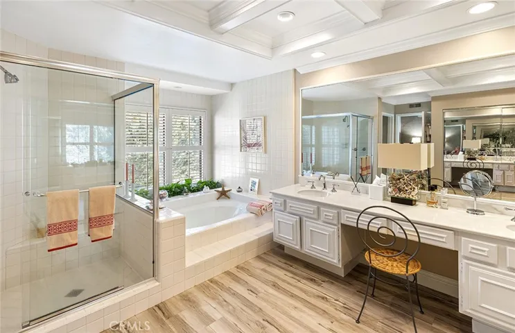 10 Salzburg 46, Newport Beach, California 92660
