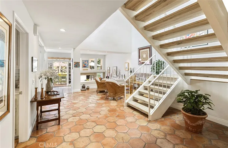 10 Salzburg 46, Newport Beach, California 92660