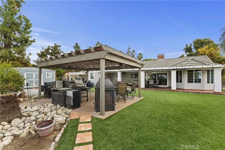 6901 Sandtrack Road, Riverside, California 92506