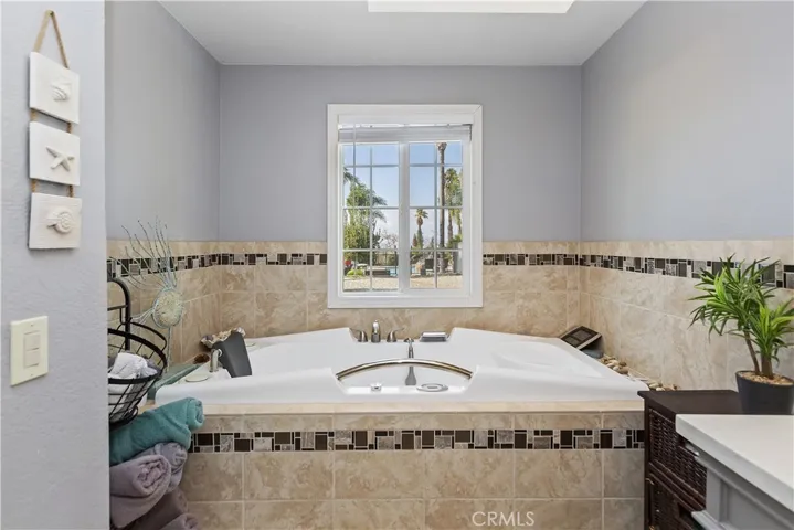 6901 Sandtrack Road, Riverside, California 92506