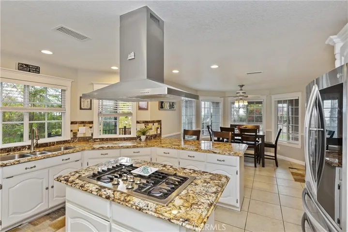 6901 Sandtrack Road, Riverside, California 92506