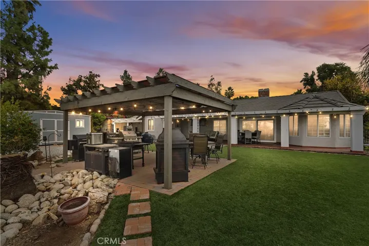 6901 Sandtrack Road, Riverside, California 92506