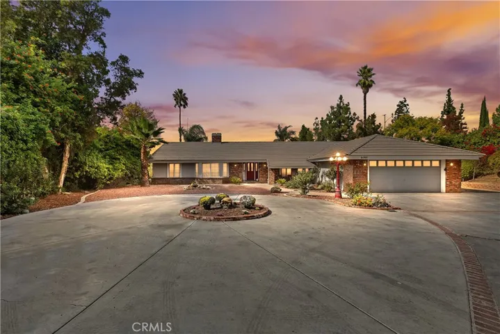 6901 Sandtrack Road, Riverside, California 92506