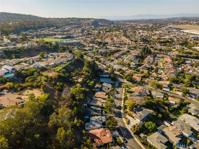 2408 Nearcliff Street, Torrance, California 90505