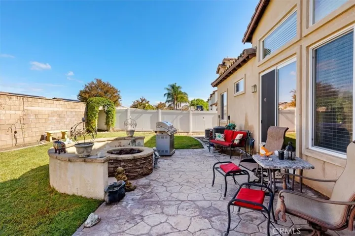 31132 Hickory Place, Temecula, California 92592