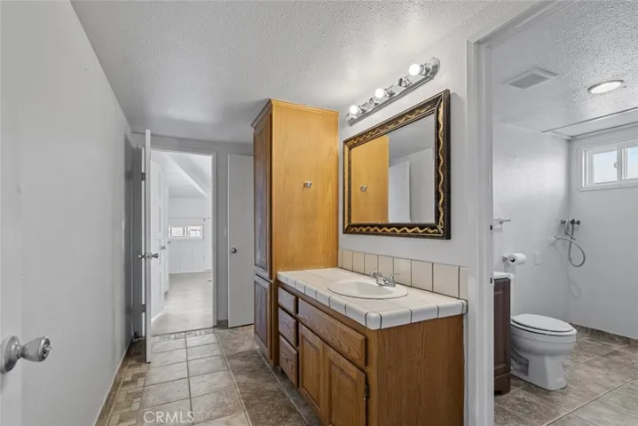16822 Glenfall Avenue, Palmdale, California 93591