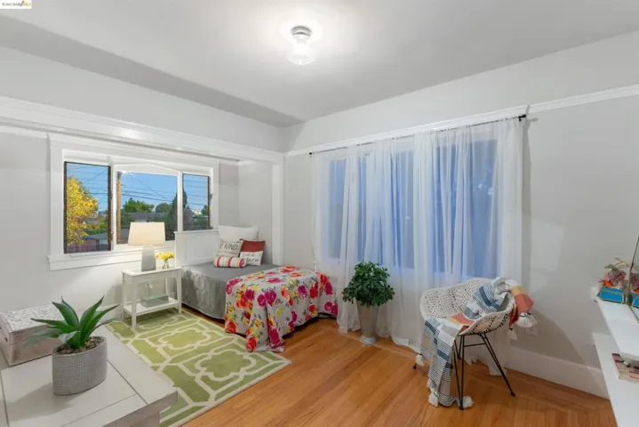 2165 39th Ave, Oakland, California 94601