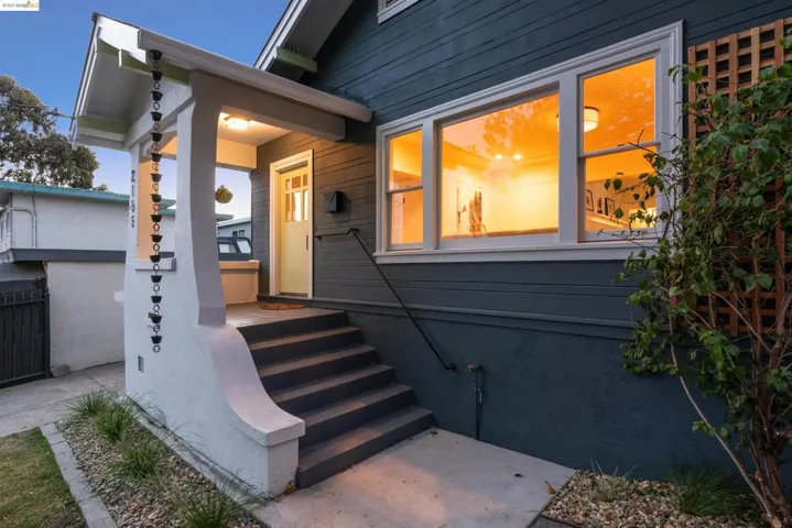 2165 39th Ave, Oakland, California 94601
