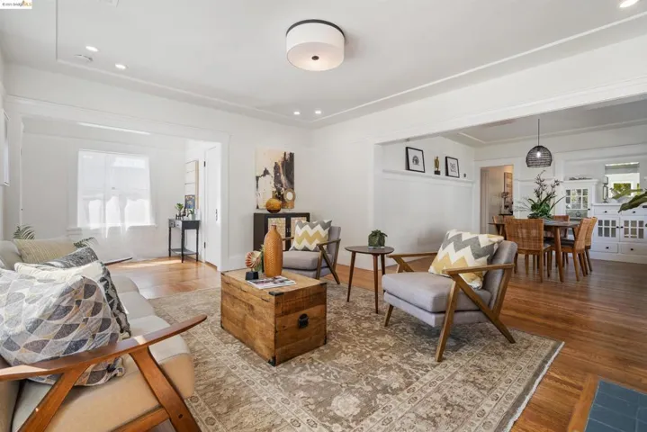 2165 39th Ave, Oakland, California 94601