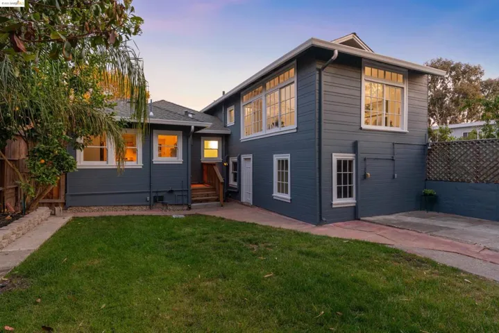 2165 39th Ave, Oakland, California 94601