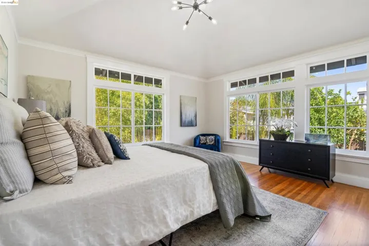 2165 39th Ave, Oakland, California 94601