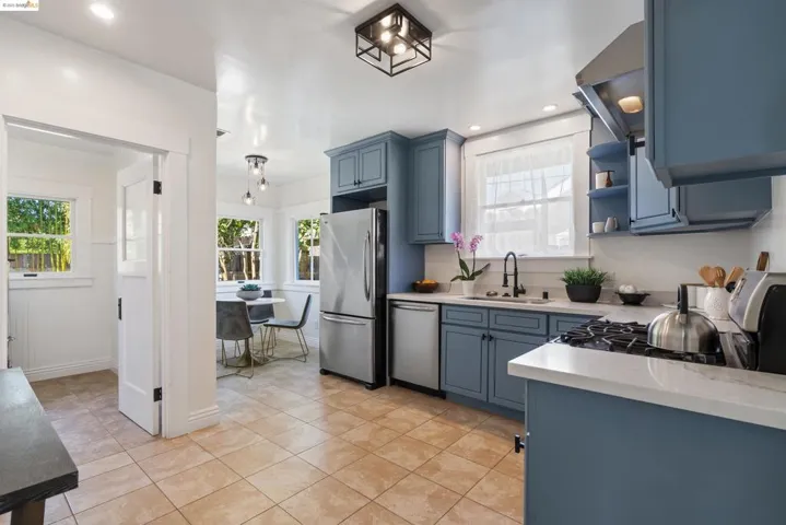 2165 39th Ave, Oakland, California 94601