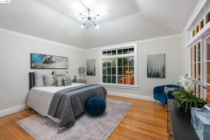 2165 39th Ave, Oakland, California 94601