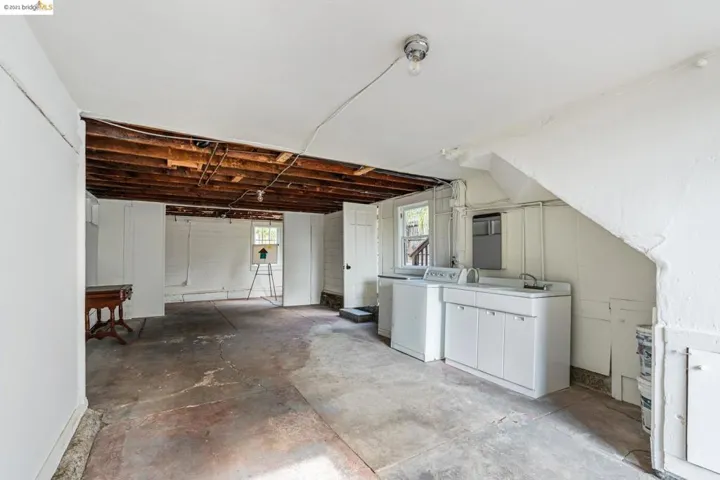 2165 39th Ave, Oakland, California 94601