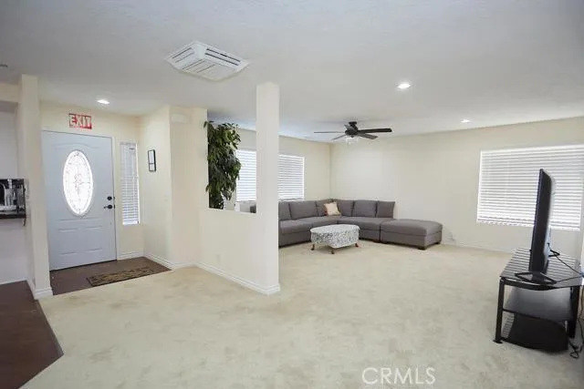 16433 Rimrock Road, Apple Valley, California 92307