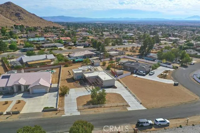 16433 Rimrock Road, Apple Valley, California 92307