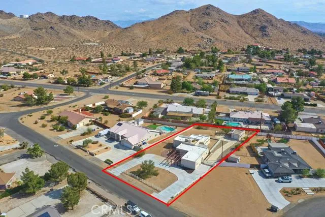 16433 Rimrock Road, Apple Valley, California 92307