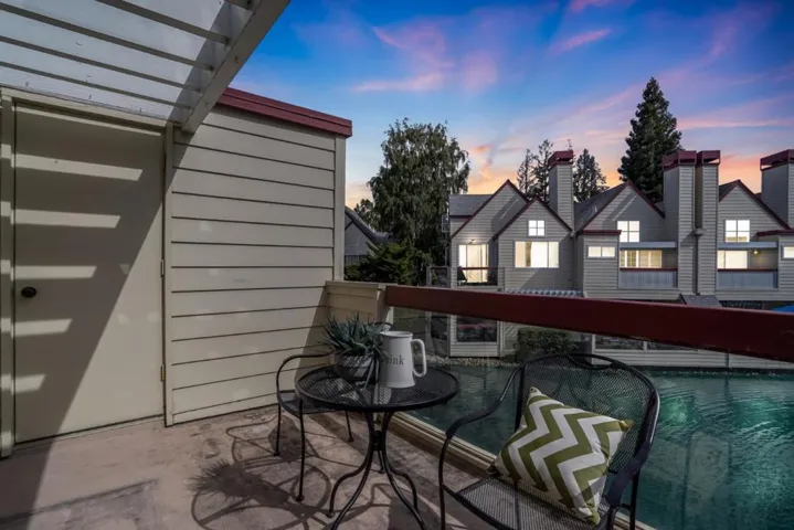 , Redwood City, California 94061