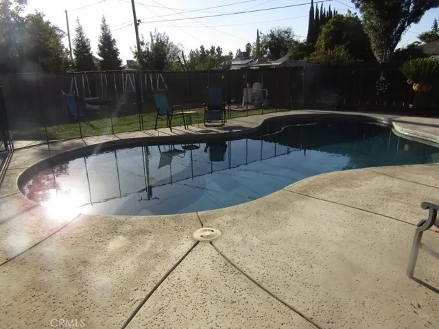 1312 Lake Avenue, Chowchilla, California 93610