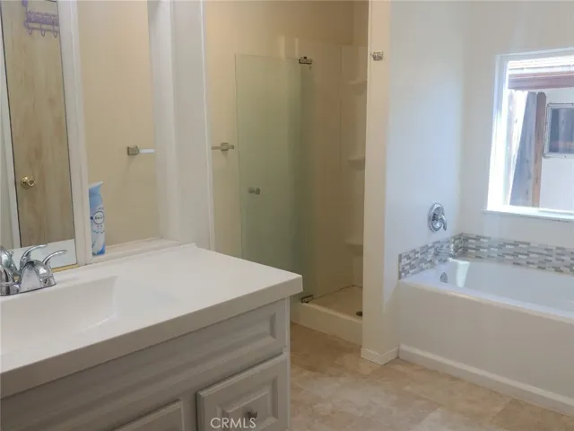 519 W Taylor 23, Santa Maria, California 93458