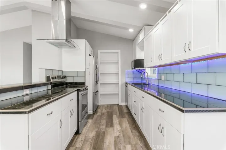 7281 Sierra Street, Nice, California 95464