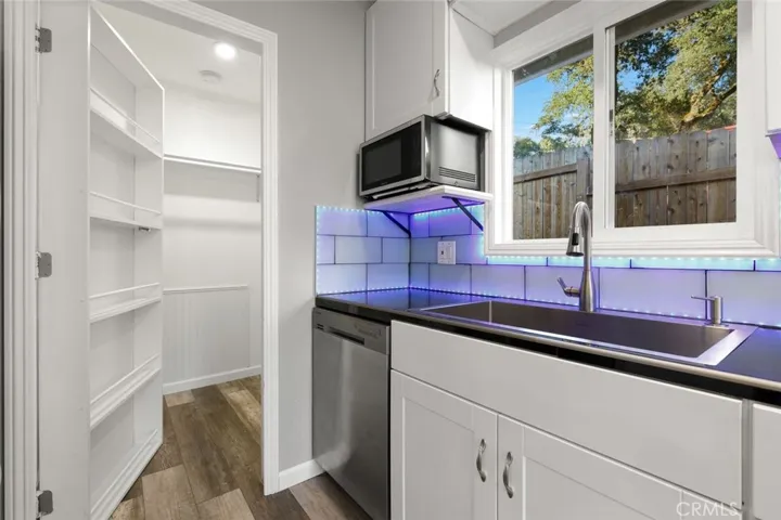 7281 Sierra Street, Nice, California 95464