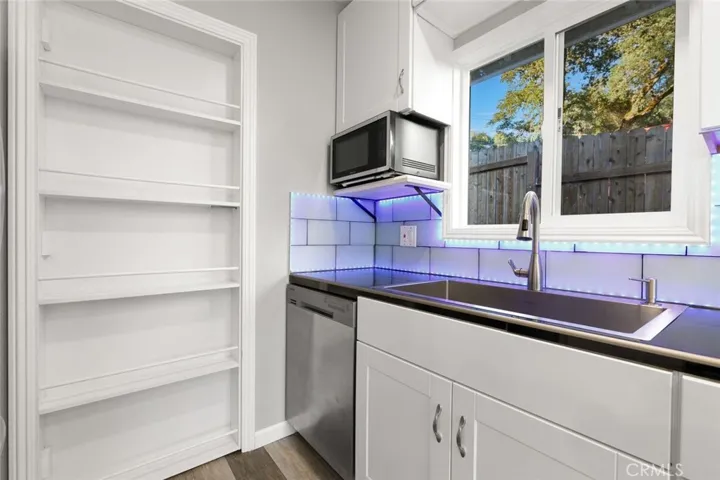 7281 Sierra Street, Nice, California 95464