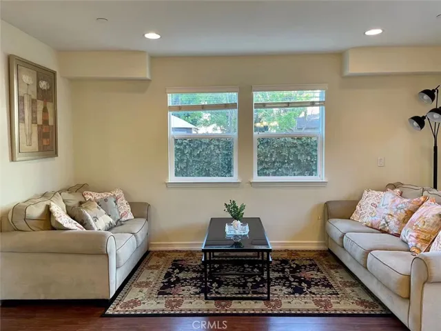 78 Sierra Bonita N 2, Pasadena, California 91106