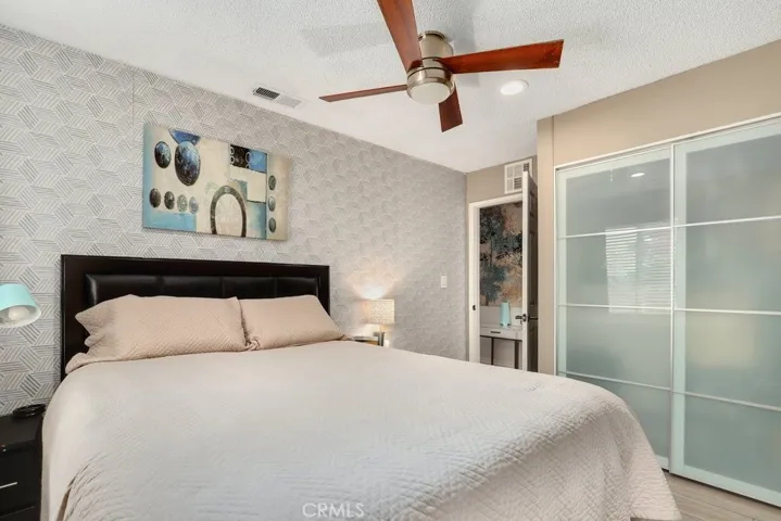14344 Foothill Boulevard 906, Sylmar, California 91342
