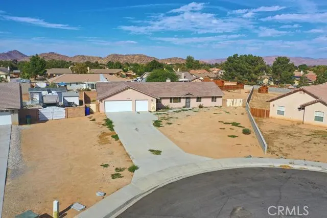 13954 Okesa Road, Apple Valley, California 92307