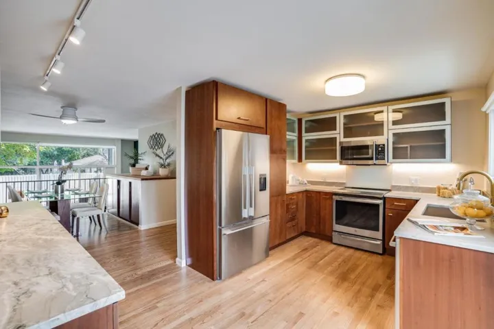 , Redwood City, California 94061