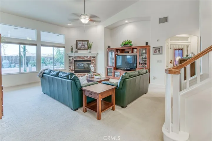 2545 Lexington Avenue, Clovis, California 93619