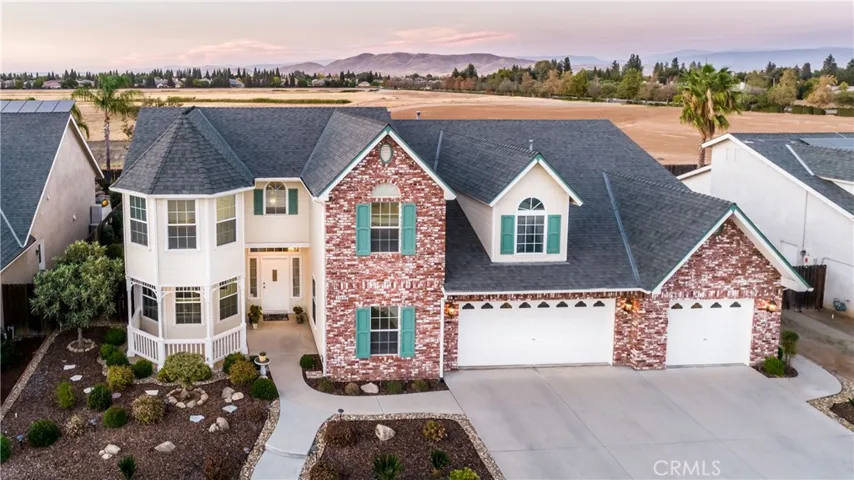 2545 Lexington Avenue, Clovis, California 93619