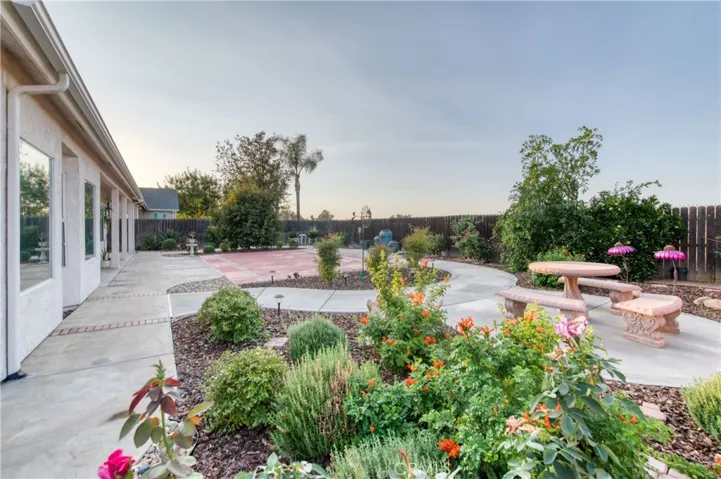 2545 Lexington Avenue, Clovis, California 93619