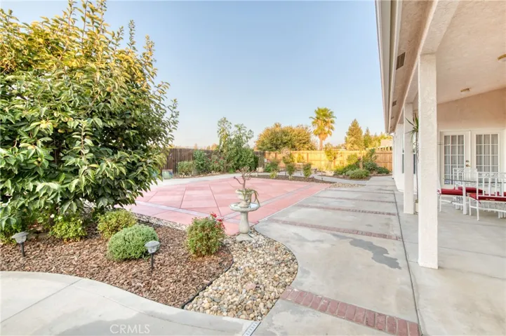 2545 Lexington Avenue, Clovis, California 93619
