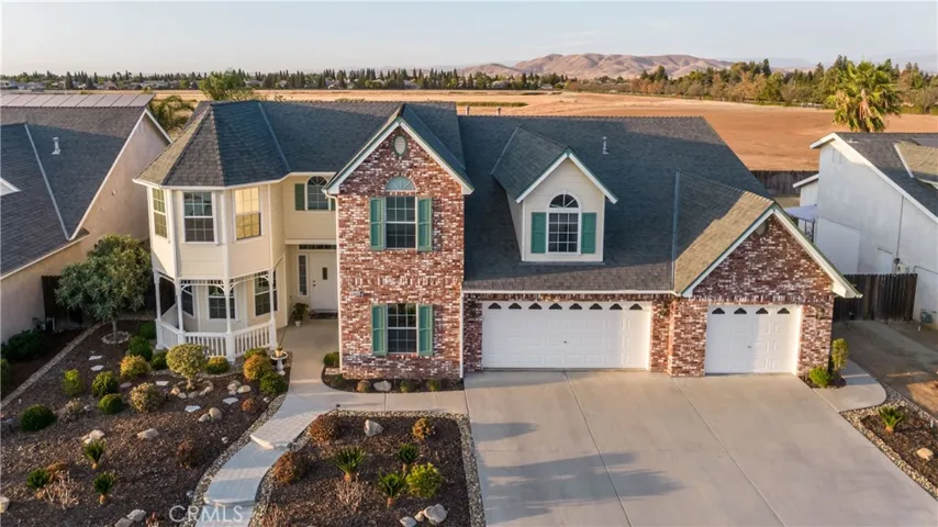 2545 Lexington Avenue, Clovis, California 93619