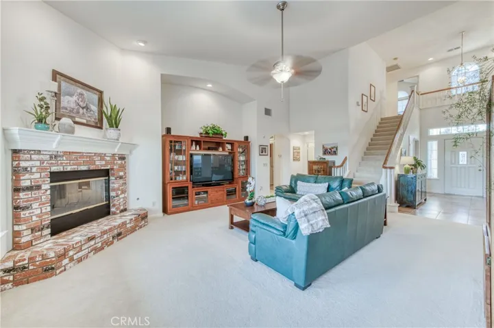 2545 Lexington Avenue, Clovis, California 93619
