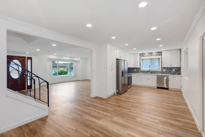 5402 Cloud Way, San Diego, California 92117