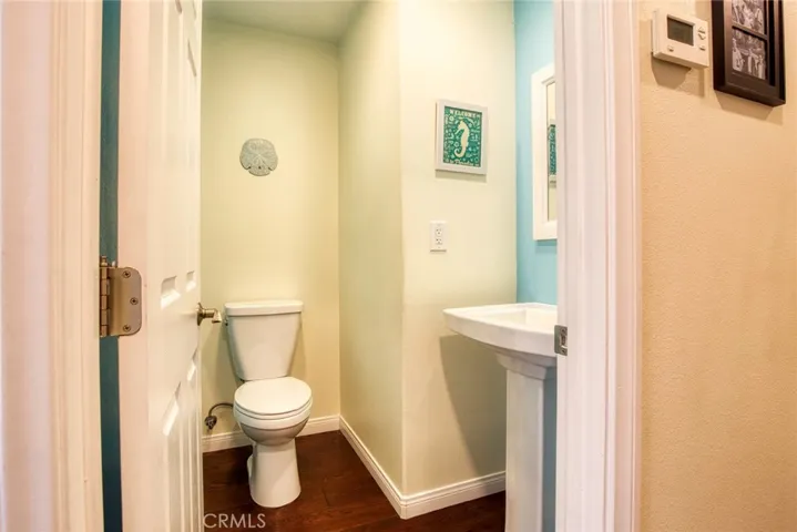 Powder room