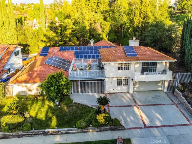 3508 Adamsville Avenue, Calabasas, California 91302