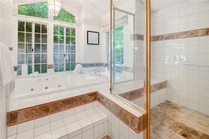 3508 Adamsville Avenue, Calabasas, California 91302