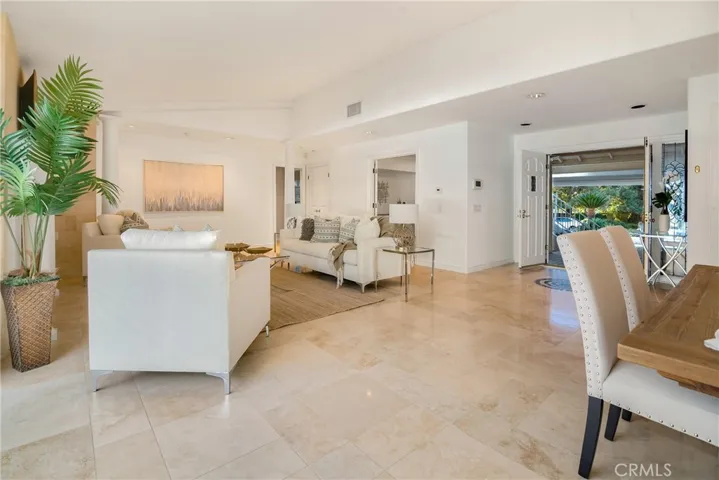 3508 Adamsville Avenue, Calabasas, California 91302