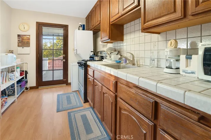 ADU kitchen