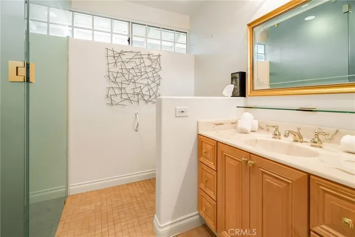 3508 Adamsville Avenue, Calabasas, California 91302