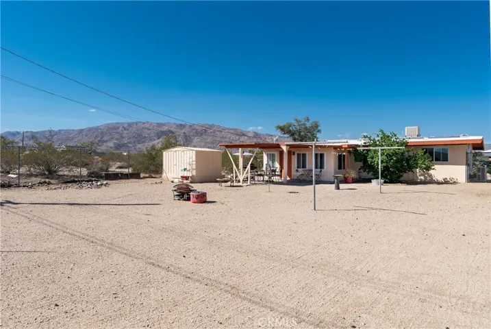 6673 Persia Avenue, 29 Palms, California 92277